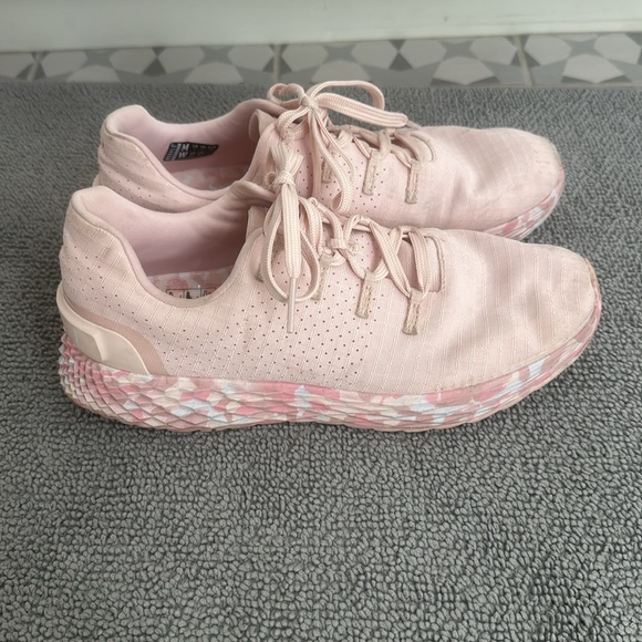 Nobull Shoes - Picture 2 of 5